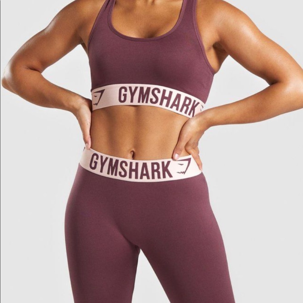 Gymshark Fit Pink/Berry Red set